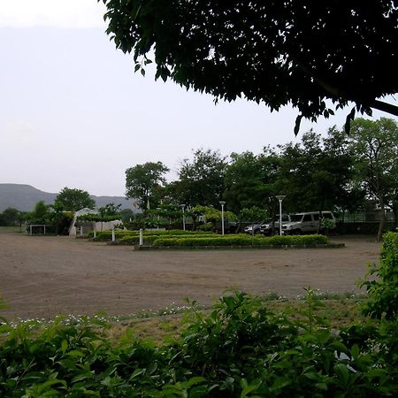 The Meadows Resort And Spa Aurangabad  Eksteriør billede