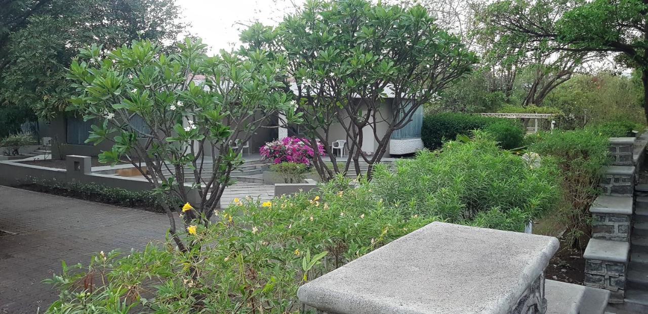 The Meadows Resort And Spa Aurangabad  Eksteriør billede