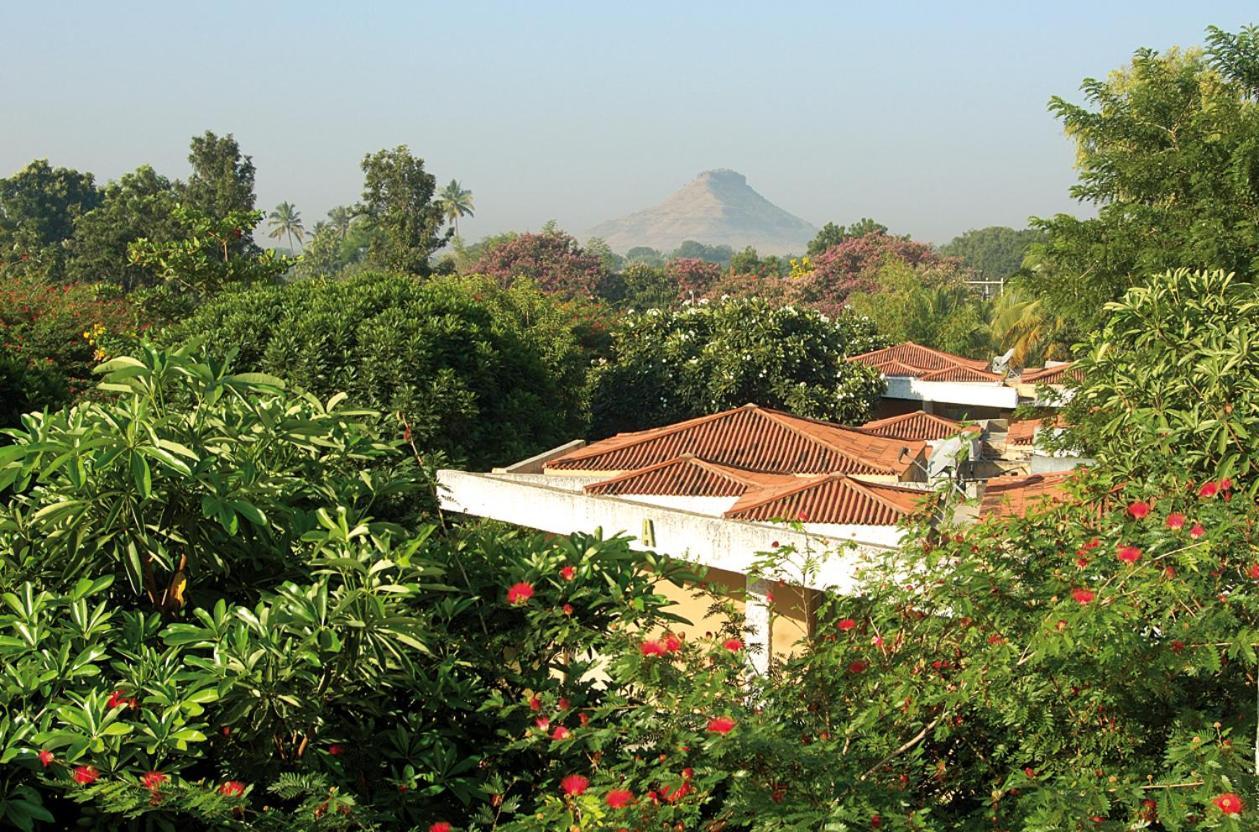 The Meadows Resort And Spa Aurangabad  Eksteriør billede
