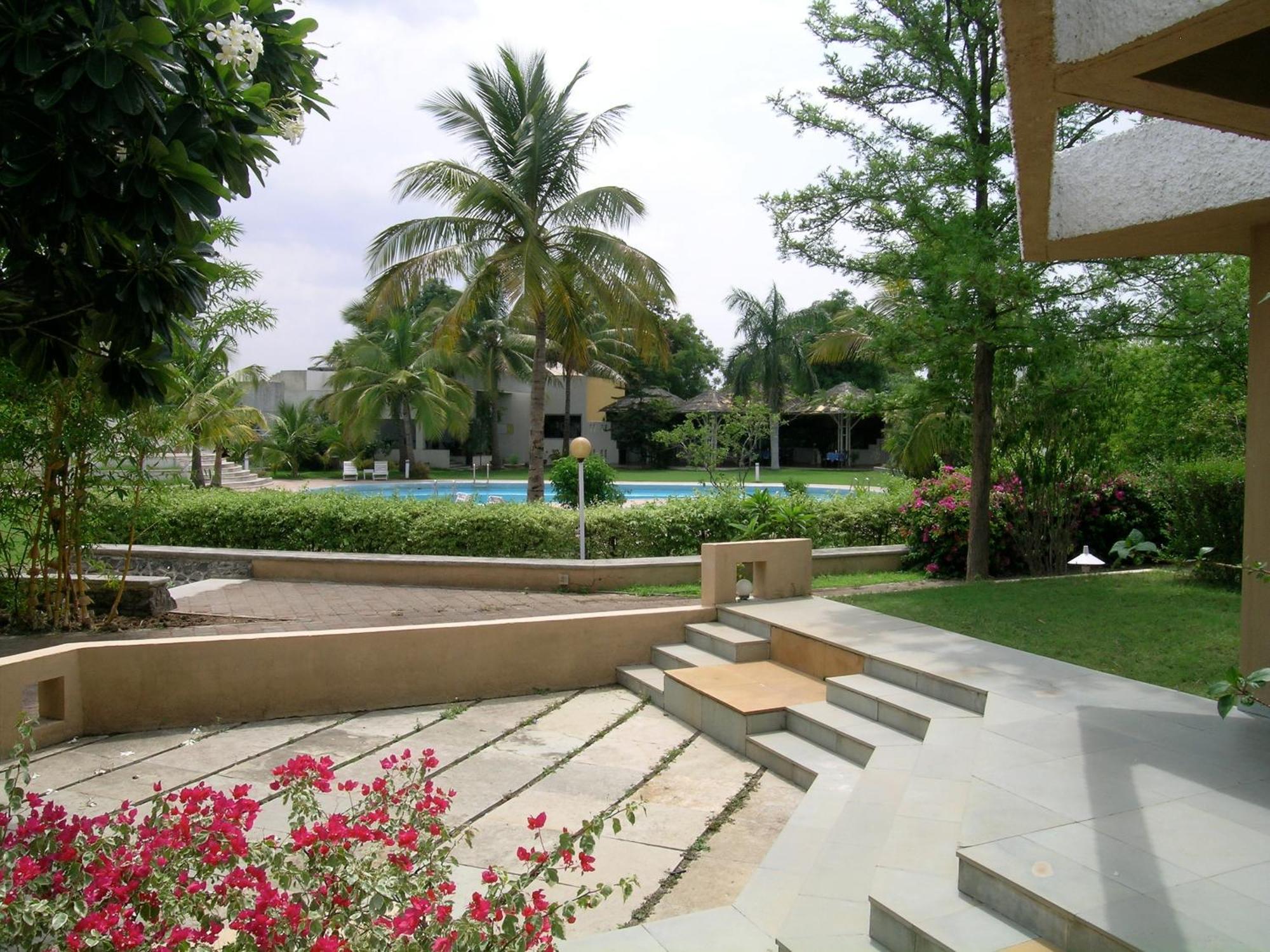 The Meadows Resort And Spa Aurangabad  Eksteriør billede