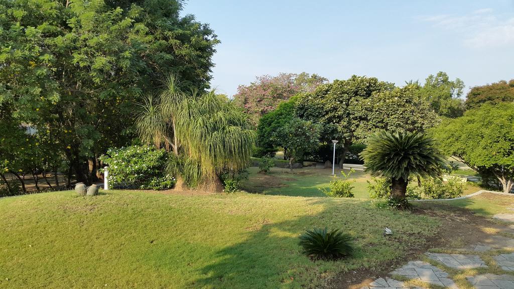 The Meadows Resort And Spa Aurangabad  Eksteriør billede