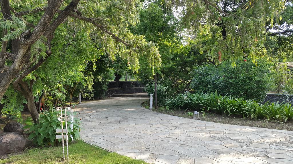 The Meadows Resort And Spa Aurangabad  Eksteriør billede